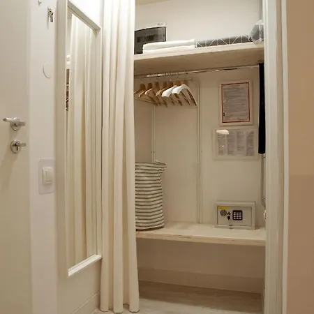 Apartmaji Diversorio Izola Exterior foto