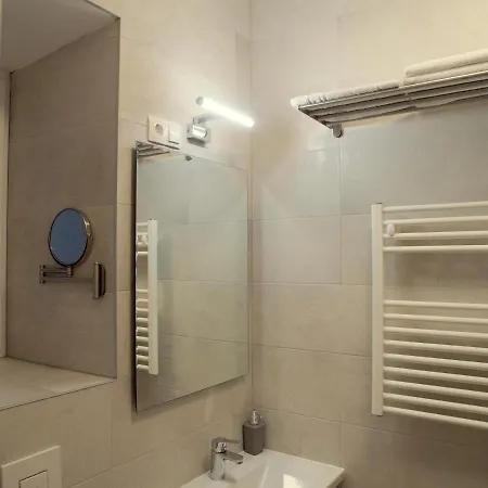 Apartmaji Diversorio Izola Exterior foto